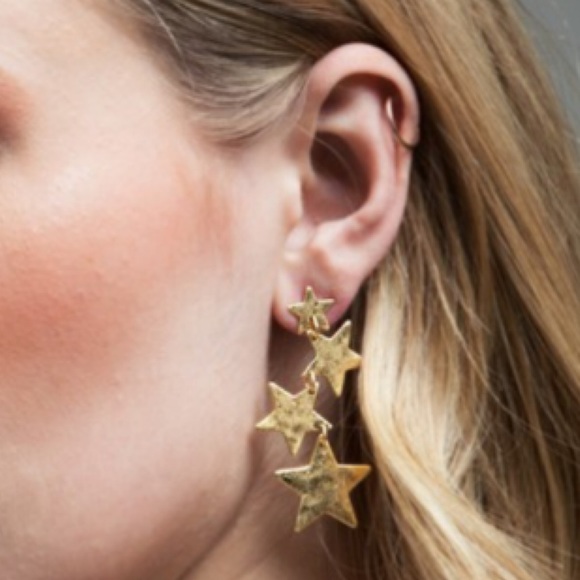 Bold Gold Tone Multi Layer Star Dangle Earrings - Picture 3 of 6